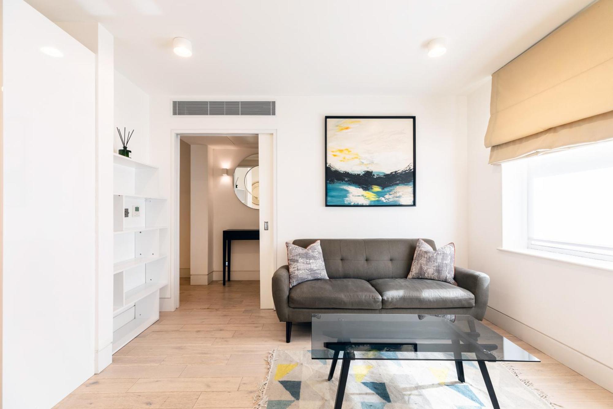 Clarges- Hsk Luxury Apartment London
